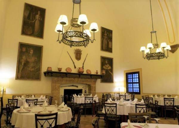 Monasterio De Piedra Hotel Nuévalos Kültér fotó
