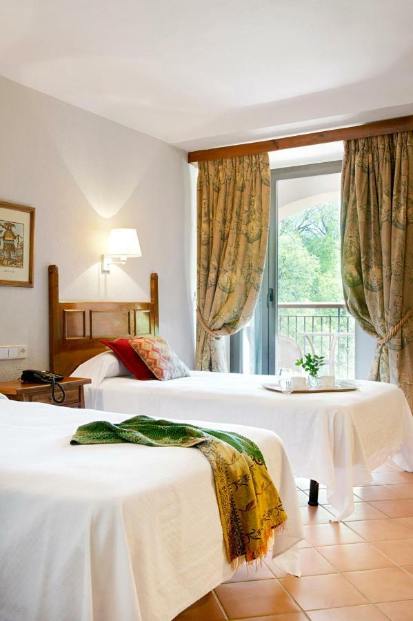 Monasterio De Piedra Hotel Nuévalos Kültér fotó