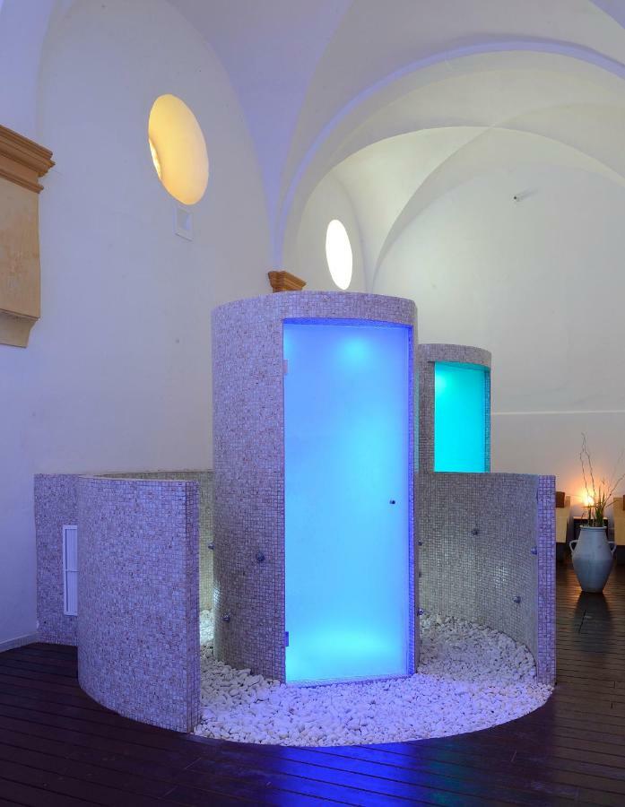 Monasterio De Piedra Hotel Nuévalos Kültér fotó